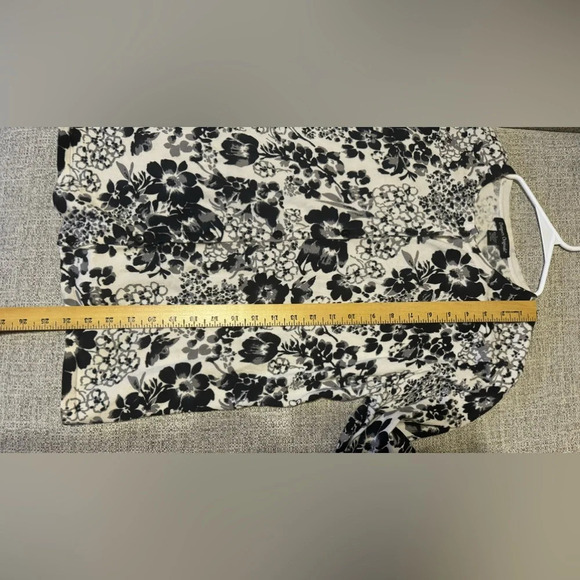 Designers Originals Black White Floral Button Down Cardigan Sweater Sz L - Picture 10 of 10
